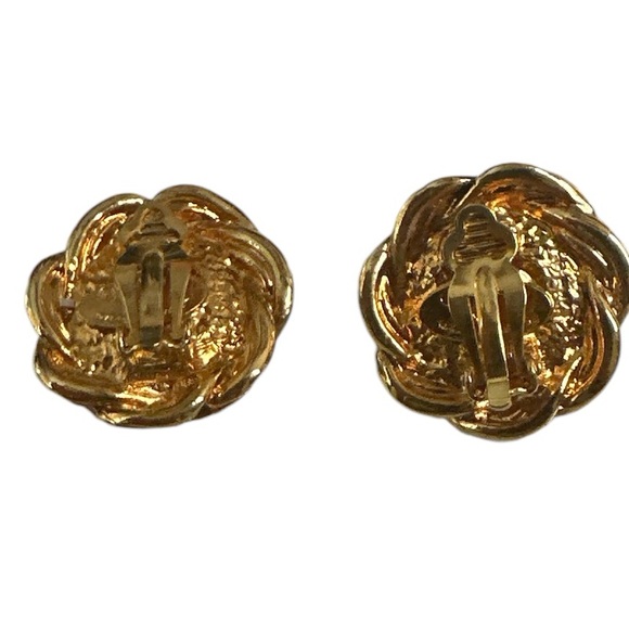 Chanel pearl earrings - Picture 3 of 4